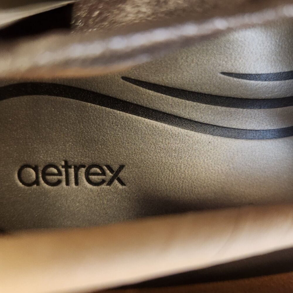 Aetrex "Liz" Brushed Silver Pull on Shoes. NIB. Size EU 43/US 11.5-12 - Picture 5 of 12